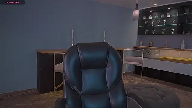 Snapshot of NaomiSainz chatting on 10/09/25, 12:49 NaomiSainz online show from 10/09/25, 12:49