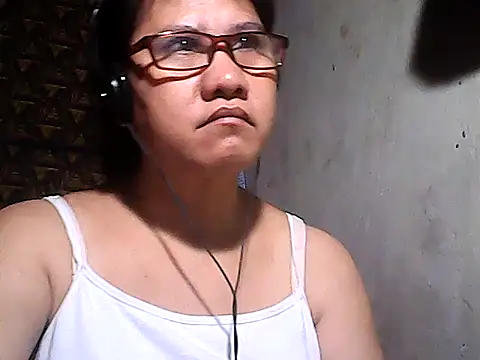 sweetsosie18 online show from 02/11/26, 05:29