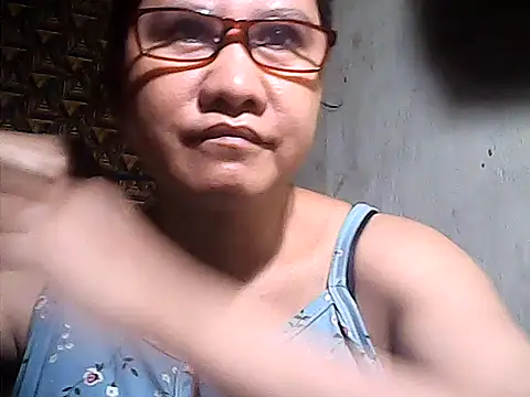 sweetsosie18 online show from 05/16/26, 02:32