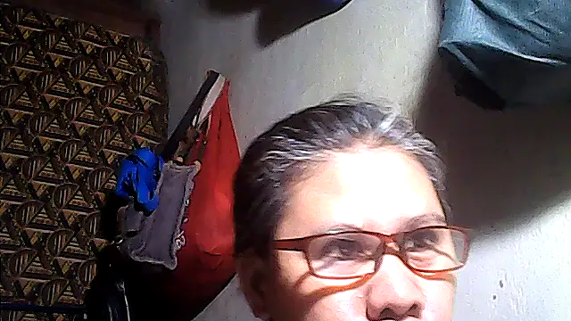 sweetsosie18 online show from 05/28/26, 10:43
