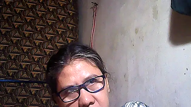 sweetsosie18 online show from 07/06/26, 10:33