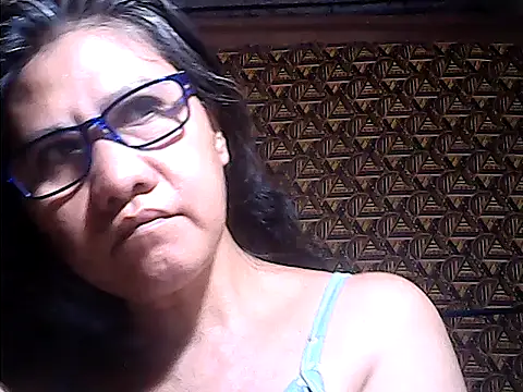 sweetsosie18 online show from 07/04/26, 12:21