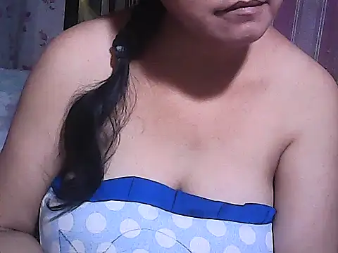 Snapshot of sweetsosie18 chatting on 11/23/25, 10:14 sweetsosie18 online show from 11/23/25, 10:14