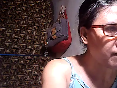 sweetsosie18 online show from 06/10/26, 01:01