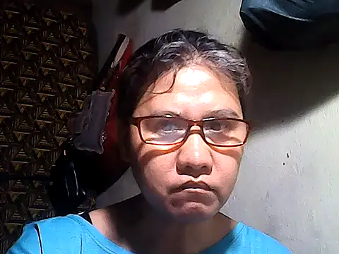 sweetsosie18 online show from 06/02/26, 07:08