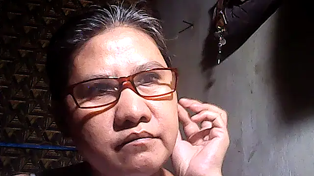sweetsosie18 online show from 05/07/26, 06:39