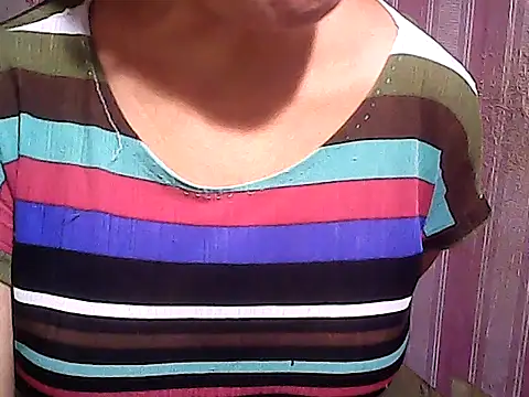 Snapshot of sweetsosie18 chatting on 11/25/25, 12:27 sweetsosie18 online show from 11/25/25, 12:27