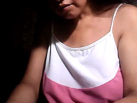 sweetsosie18 online show from 06/04/26, 10:14