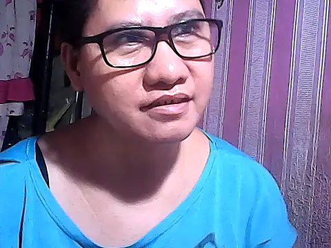 Snapshot of sweetsosie18 chatting on 11/11/25, 12:55 sweetsosie18 online show from 11/11/25, 12:55