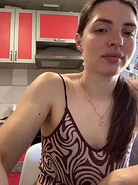 SeducingYoghourt online show from 05/27/26, 03:52