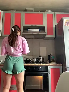 SeducingYoghourt online show from 03/30/26, 12:28