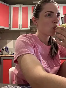 SeducingYoghourt online show from 05/12/26, 04:46