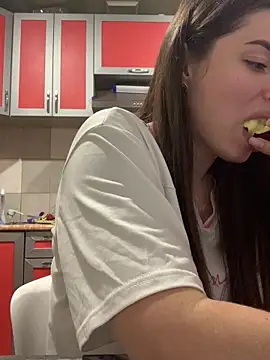 SeducingYoghourt online show from 03/28/26, 04:19