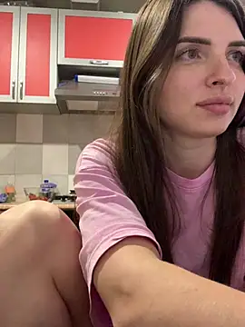 SeducingYoghourt online show from 04/01/26, 03:42