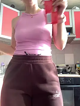 SeducingYoghourt online show from 02/23/26, 07:53