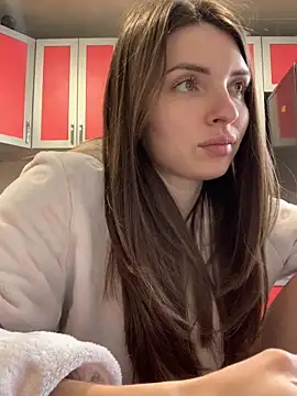 SeducingYoghourt online show from 03/04/26, 12:24