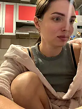 SeducingYoghourt online show from 11/05/25, 05:05