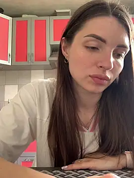 SeducingYoghourt online show from 05/13/26, 11:39