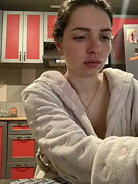 SeducingYoghourt online show from 04/26/26, 01:08