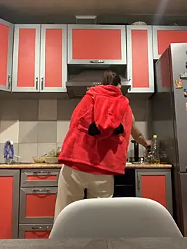 SeducingYoghourt online show from 10/31/25, 03:30