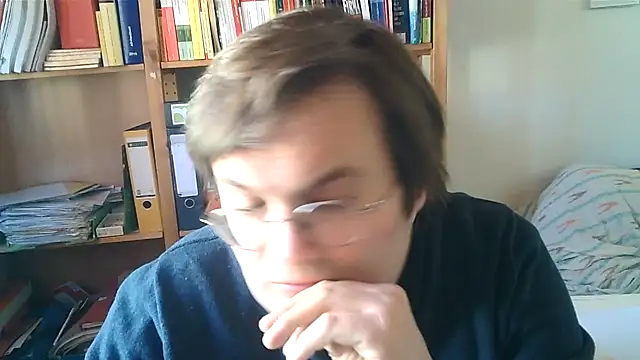 Snapshot of makau1 chatting on 03/02/25, 12:58 makau1 online show from 03/02/25, 12:58