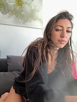 Snapshot of amanilouve chatting on 02/03/26, 08:52 amanilouve online show from 02/03/26, 08:52