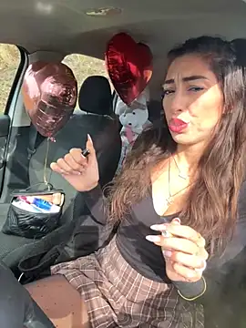 Snapshot of amanilouve chatting on 02/16/26, 12:48 amanilouve online show from 02/16/26, 12:48