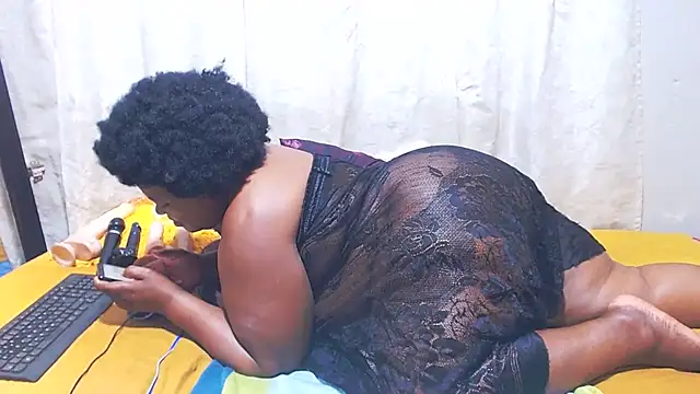 MatureBootyBabe4Uxx online show from 02/26/26, 01:11