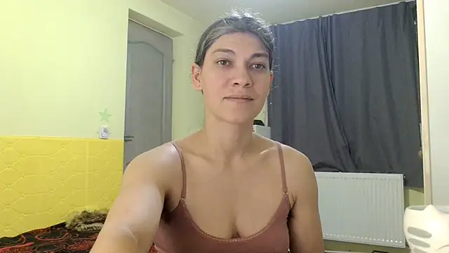 Snapshot of MercyLove chatting on 02/22/26, 04:30 MercyLove online show from 02/22/26, 04:30