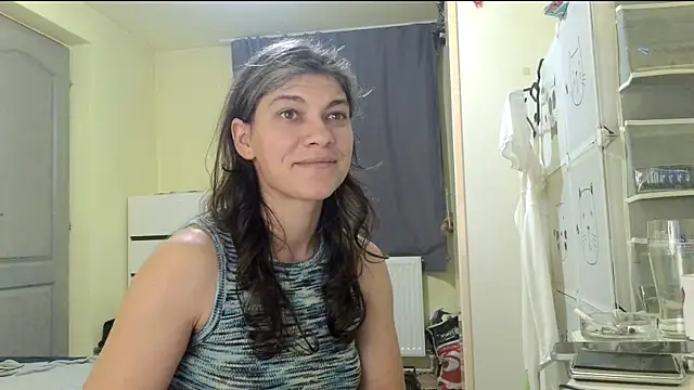 Snapshot of MercyLove chatting on 02/11/26, 04:51 MercyLove online show from 02/11/26, 04:51