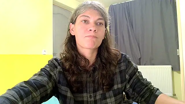 Snapshot of MercyLove chatting on 10/23/25, 03:54 MercyLove online show from 10/23/25, 03:54