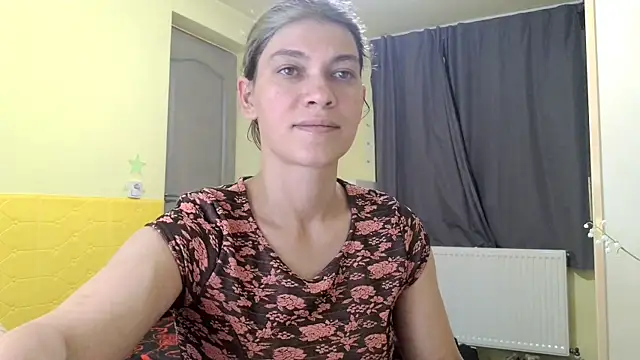 Snapshot of MercyLove chatting on 05/02/26, 04:12 MercyLove online show from 05/02/26, 04:12
