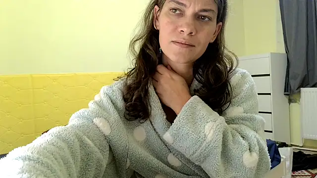 Snapshot of MercyLove chatting on 10/08/25, 03:46 MercyLove online show from 10/08/25, 03:46