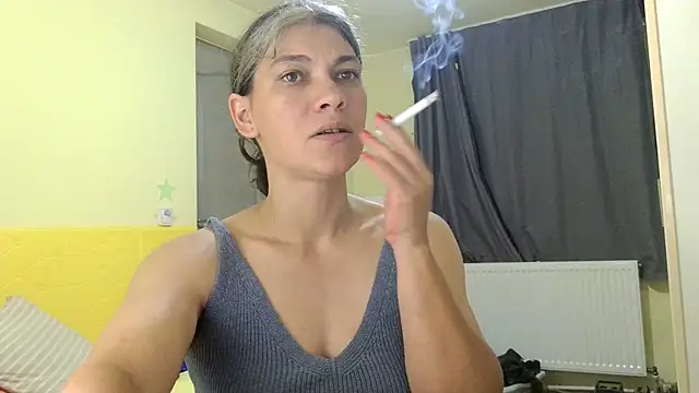 Snapshot of MercyLove chatting on 05/23/26, 05:12 MercyLove online show from 05/23/26, 05:12