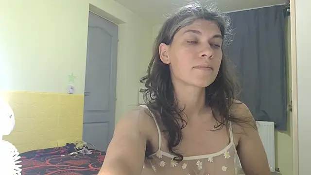 Snapshot of MercyLove chatting on 12/21/25, 05:03 MercyLove online show from 12/21/25, 05:03