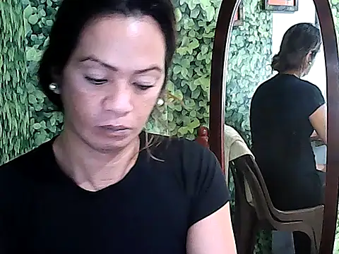 yummy 21xxx online show from 09/24/25, 01:13