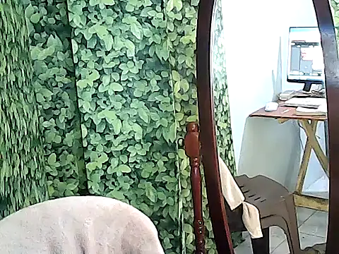 yummy 21xxx online show from 10/05/25, 04:25