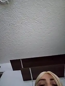 Snapshot of natalygolden69 chatting on 02/07/26, 01:08 natalygolden69 online show from 02/07/26, 01:08