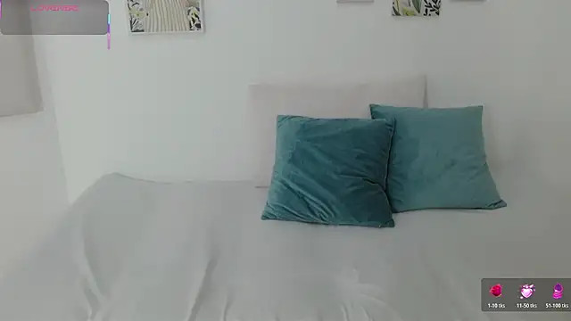 natalygolden69 online show from 10/29/25, 01:43