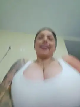 natalygolden69 online show from 05/21/26, 12:02