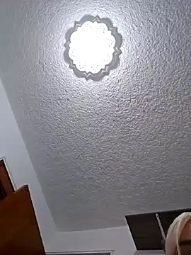 Snapshot of natalygolden69 chatting on 02/13/26, 01:11 natalygolden69 online show from 02/13/26, 01:11