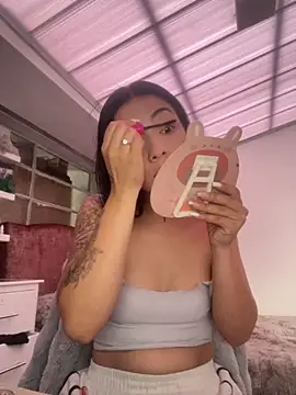 MadisonCambel online show from 11/14/25, 07:28