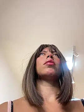 Snapshot of ROSE__15 chatting on 02/13/26, 11:54 ROSE 15 online show from 02/13/26, 11:54