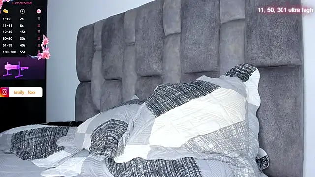 emily fox1 online show from 03/26/26, 10:46