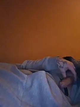 Ladyshaker82 online show from 12/03/25, 03:29