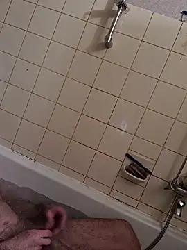 Ladyshaker82 online show from 03/28/26, 04:57