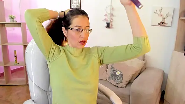 Antonnella 3 online show from 03/22/25, 12:04