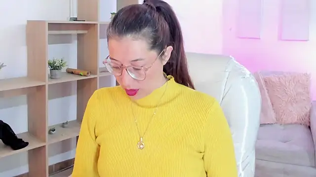 Antonnella 3 online show from 10/04/25, 12:17