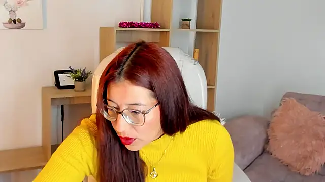 Antonnella 3 online show from 11/12/25, 12:42