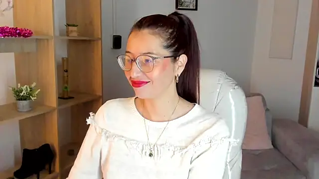 Antonnella 3 online show from 11/17/25, 12:42